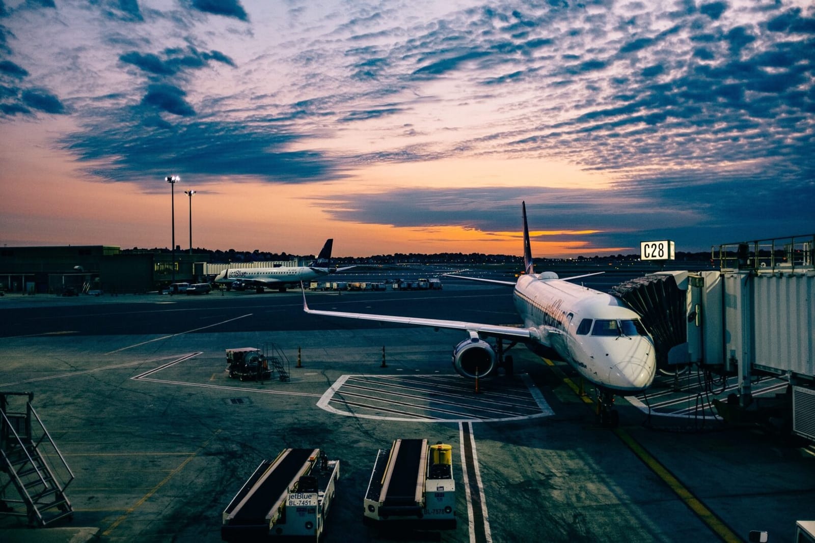 Ashim d silva unsplash